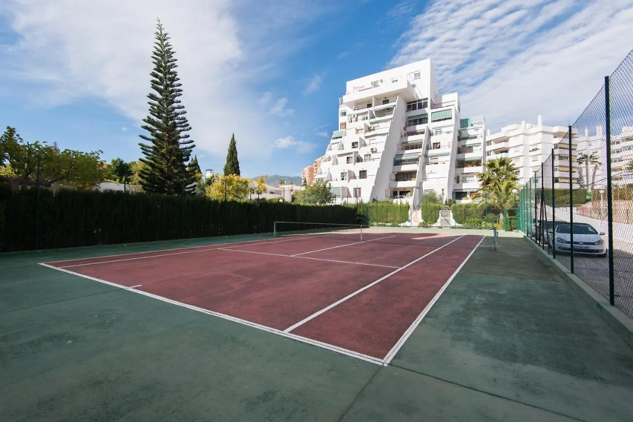 Pets Friendly Apartment, Next To The Marina And Arroyo De La Miel Benalmadena Apartment