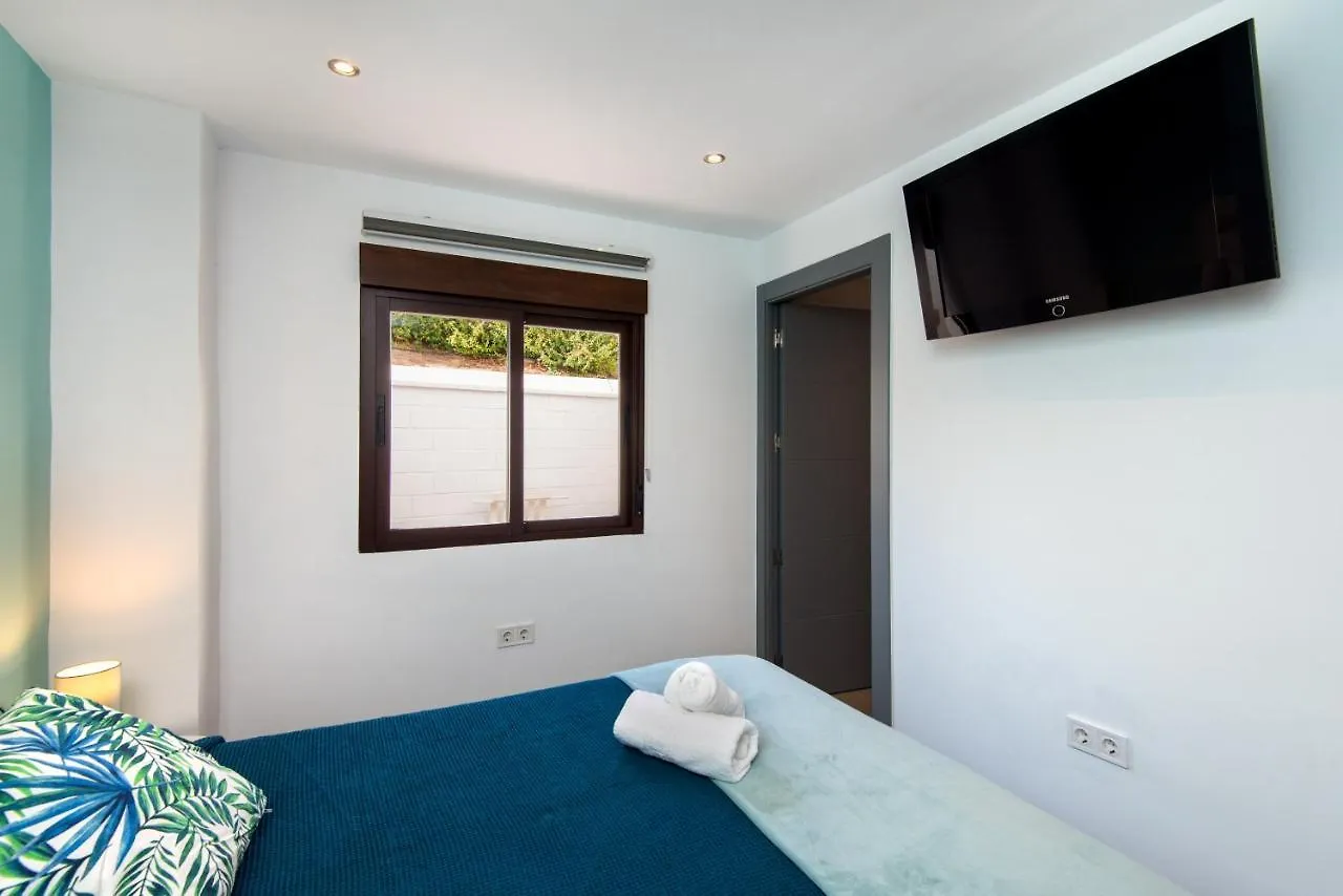Pets Friendly Apartment, Next To The Marina And Arroyo De La Miel Benalmádena 0*,  Spanje